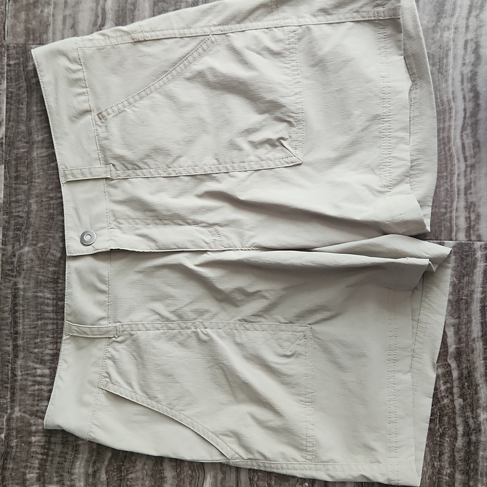 Columbia khaki nylon hiking shorts 6" inseam size 10 - Picture 6 of 7